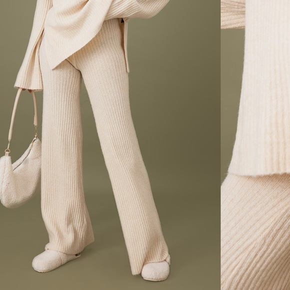 Pretty Little Thing Set - Picture 2 of 3